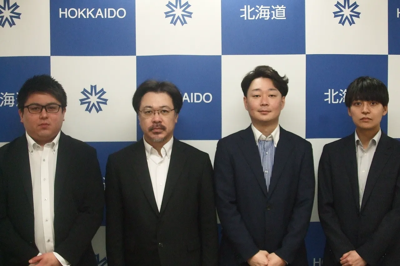 インタビューの様子